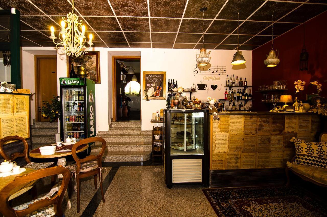 Family Boutique Hotel Trubarjev Laško Extérieur photo
