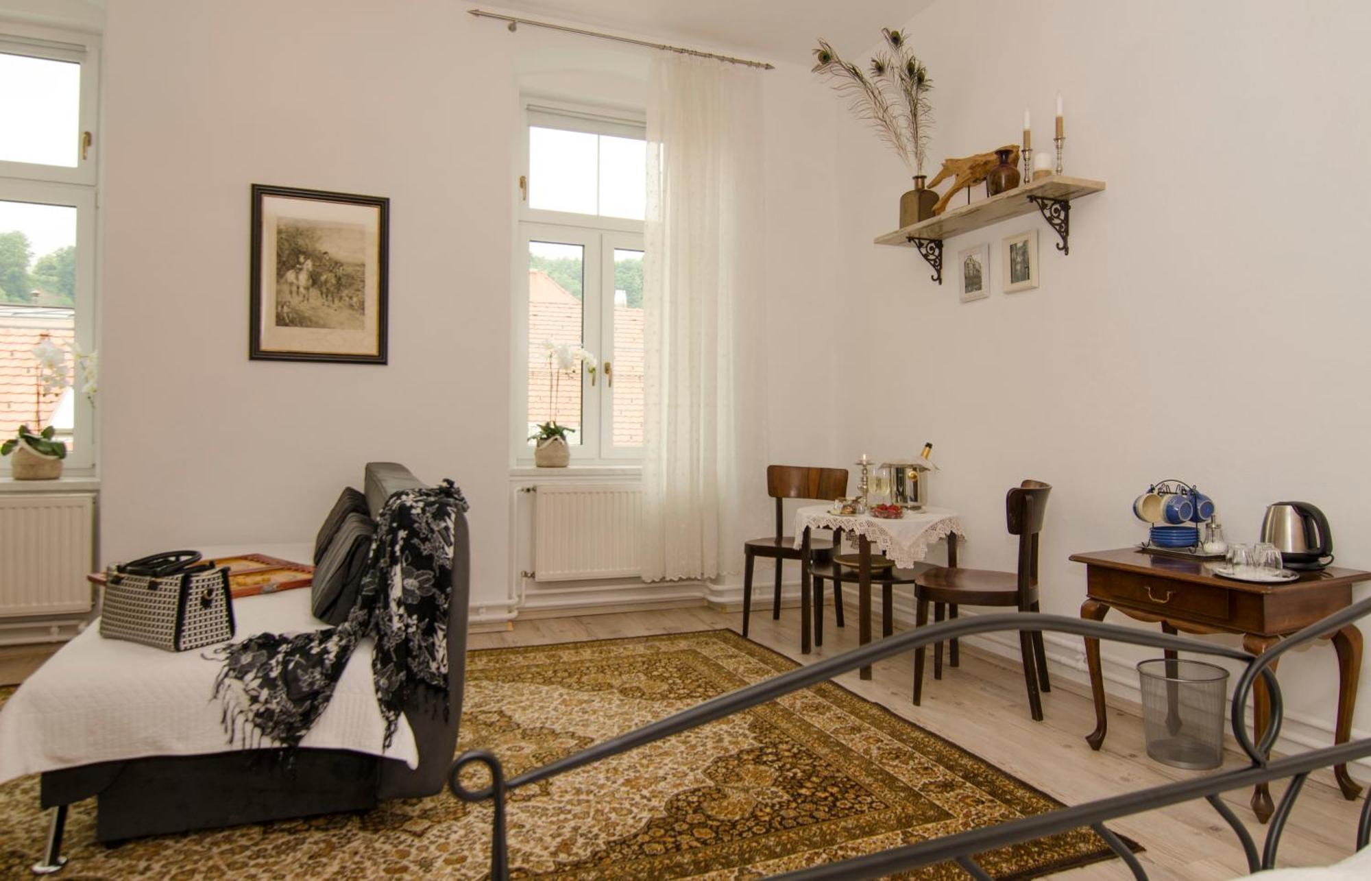 Family Boutique Hotel Trubarjev Laško Chambre photo