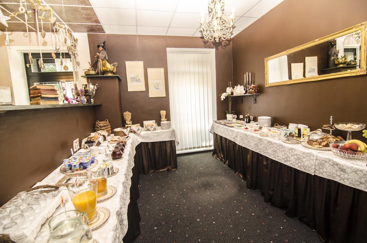Family Boutique Hotel Trubarjev Laško Extérieur photo